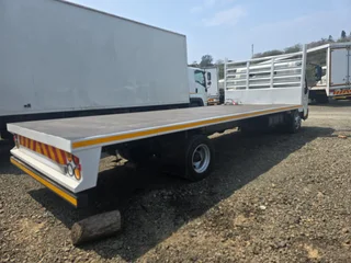 2016- HINO 300-814 FLATDECK TRUCK- AA4058