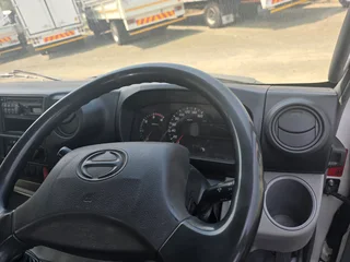 2016- HINO 300-814 FLATDECK TRUCK- AA4058