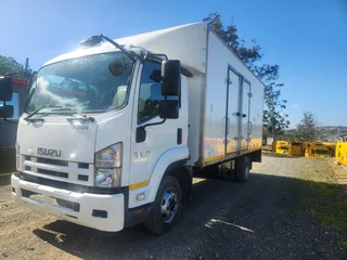 2018- Isuzu Frr600 Volumbody Truck- Aa4070