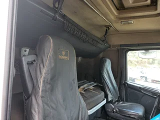 2015- SCANIA R460 TRUCK TRACTOR- AA46379