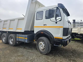 1995- MERCEDES-BENZ 2637 TIPPER TRUCK- AA4177