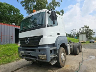 2009- Mercedes-benz Axor Truck Tractor- T688
