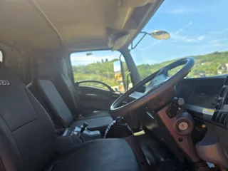 2018- ISUZU FRT850 TIPPER TRUCK- AA4220