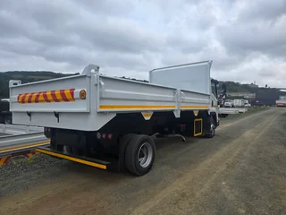 2017- ISUZU FRR550 TIPPER TRUCK- AA4222