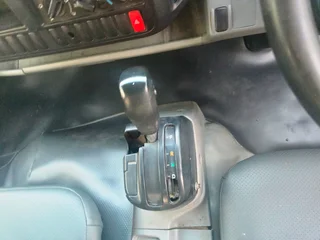 2013- HINO 300-815 CREWCAB DROPSIDE &#43; CRANE TRUCK- T755