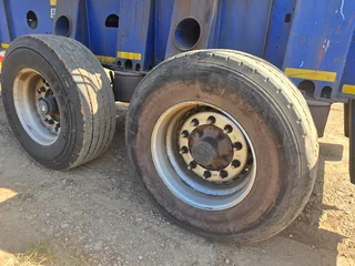 2015- AFTRIT TUBMASTER SIDE TIPPER TRAILER- T795