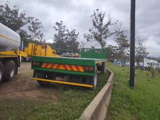 1979- BUSAF FLATDECK DRAWBAR TRAILER- T638