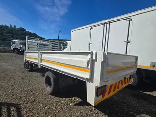 2018- ISUZU NQR500 AMT DROPSIDE BODY TRUCK- T585