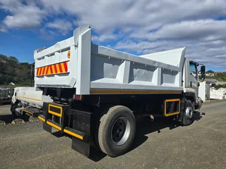 2016- ISUZU F-SERIES FTR850 TIPPER TRUCK- T761