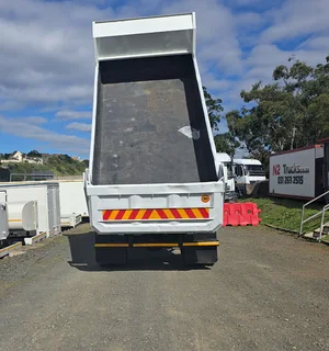 2016- ISUZU F-SERIES FTR850 TIPPER TRUCK- T761