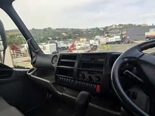 2017- HINO 300-815 DROPSIDE BODY TRUCK- T364