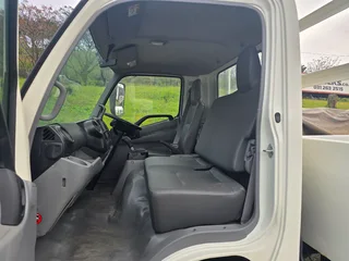 2017- HINO 300-815 DROPSIDE BODY TRUCK- T364