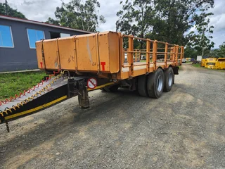 2019- Paramount Drawbar Trailer- T563