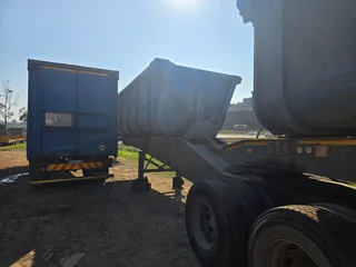 2008- CARGO LITE ELEVATING TRAILER- T799