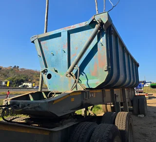 2008- CARGO LITE ELEVATING TRAILER- T799