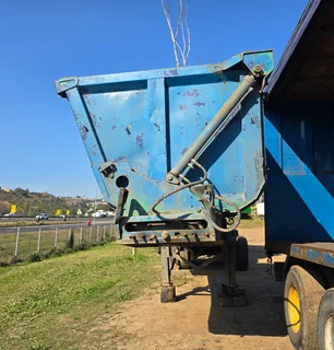 2008- CARGO LITE ELEVATING TRAILER- T799