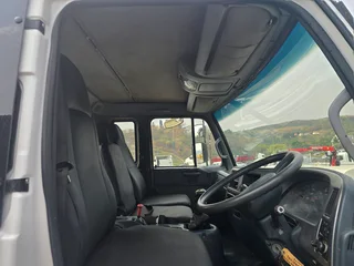 2012- UD100 DROPSIDE BODY TRUCK- T803