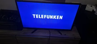 32&#34; smart Telefunken tv with remote