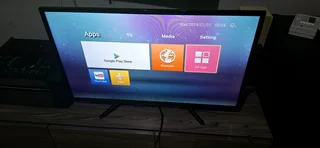 32&#34; smart Telefunken tv with remote