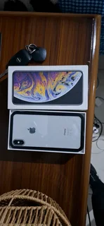 Iphone XS Maxi 64gb,battery healthiness 100(replaced)