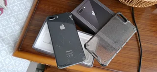 Iphone 8 plus, 64gb, battery healthiness 83,used