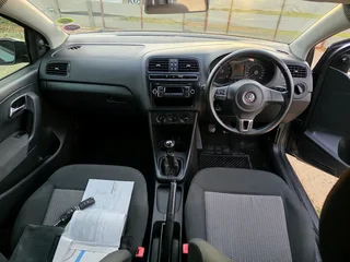 2014 vw polo 250 1.4 trendline