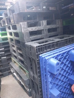 Plastic pallet in stock for sale