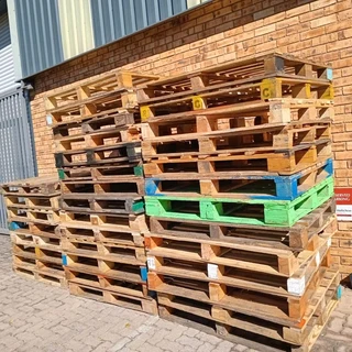 Wooden pallet