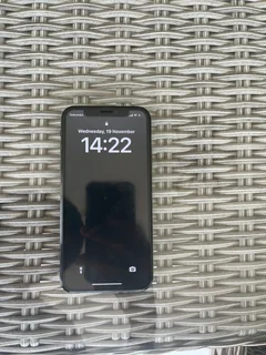 Black Iphone XS 64GB