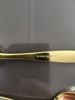 23 Karat Gold plated teaspoons x 7.  R 2000 Neg.