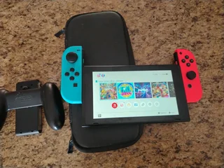 Nintendo Switch Console Bundle - Excellent Condition