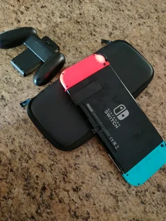 Nintendo Switch Console Bundle - Excellent Condition