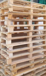 Light euro wooden pallet