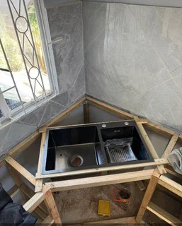 professional painter/ tiler/ handyman available