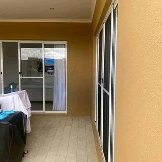 expert painter/ tiler/ handyman available for work