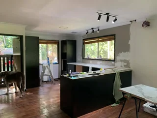 expert painter / tiler/ handyman available