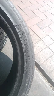 2x 285/35/r24 Pirelle Scorpion Zero Tyres 90% Tread Life Call Paul 0632489024 Negotiable Yes