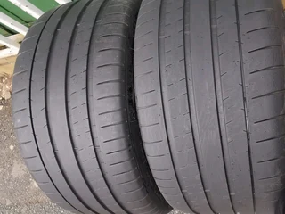 2x 285/30/r20 Michelin Pilot Supar Sport Types Call Paul 0632489024 Negotiable Yes