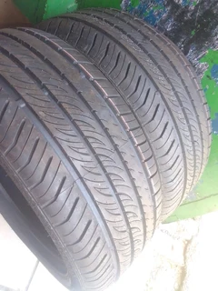 2 Brand New Tyres 225/50/r17 Roadstone Is Available Now In Stock Call Paul 0632489024