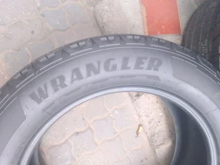 4x 255/55/R20 GOODYEAR WRANGLER TERRITORY HT CONDITION 95% TREAD LIFE CALL PAUL 0632489024