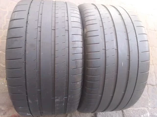 2x 295/30/R20 MICHELIN PILOT SUPAR SPORT TYPES 85% TREAD LIFE CALL PAUL 0632489024