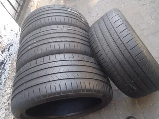 4x 255/35/r20 Pirelle P Zero Normal Tyres 95%tread Life Call Paul 0632489024