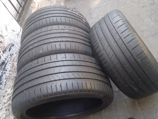 4x 255/35/R20 PIRELLE P ZERO NORMAL TYRES 95%TREAD LIFE CALL PAUL 0632489024