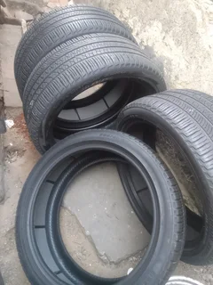 4x 285/40/r23 Pirelle Scorpion Zero Normal Tyres 95%tread Life Call Paul 0632489024