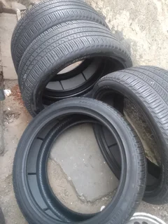 4x 285/40/R23 PIRELLE SCORPION ZERO NORMAL TYRES 95%TREAD LIFE CALL PAUL 0632489024