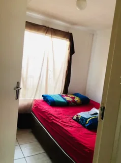 Room to rent in cosmo cree