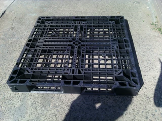 Plastic Pallets for Sale