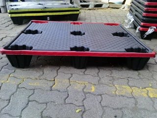 Plastic Pallets for Sale