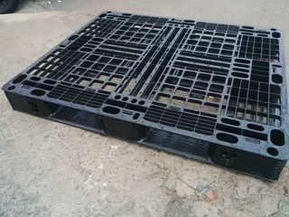 Plastic Pallets for Sale