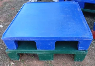 Plastic Pallets For Sale